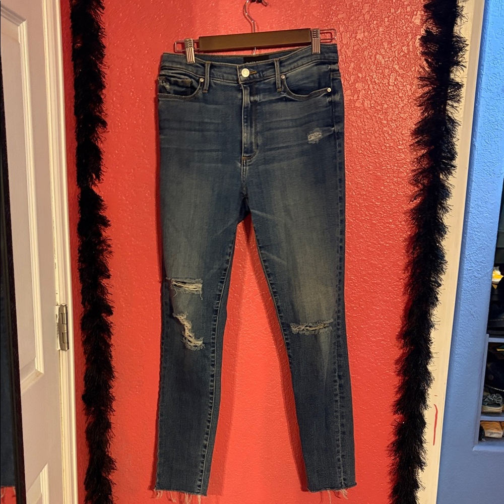 Black Orchid Dark Blue Distressed Ankle Jeans - ‘Carmen’ - High Rise Ankle Fray